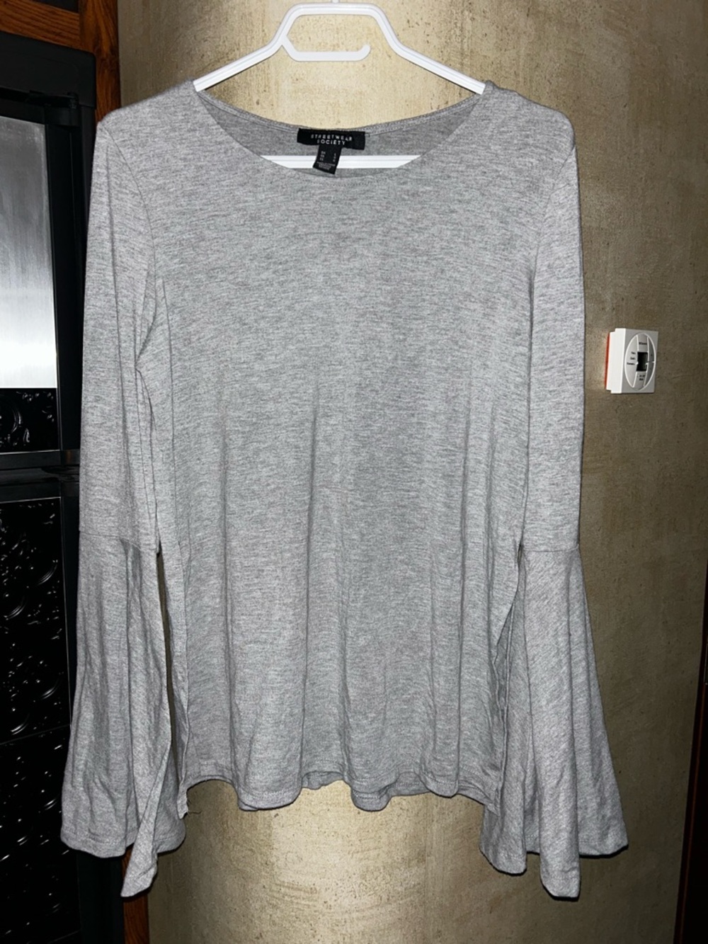 Streetwear Society Heather Gray Bell Sleeve Long-Sleeve Top SZ LG
